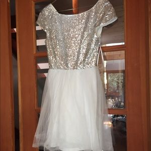 Delia’s dress size medium